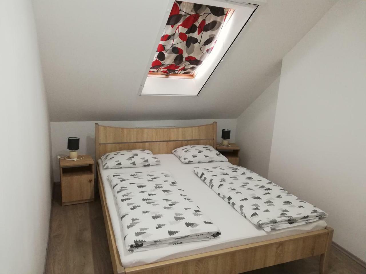 Apartman 25 Sopron Exterior foto